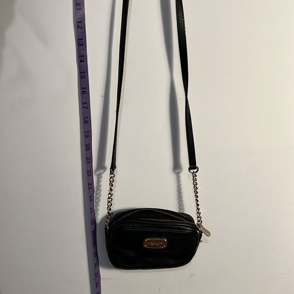 Michael Kors Crossbody Bag - Picture 5 of 7
